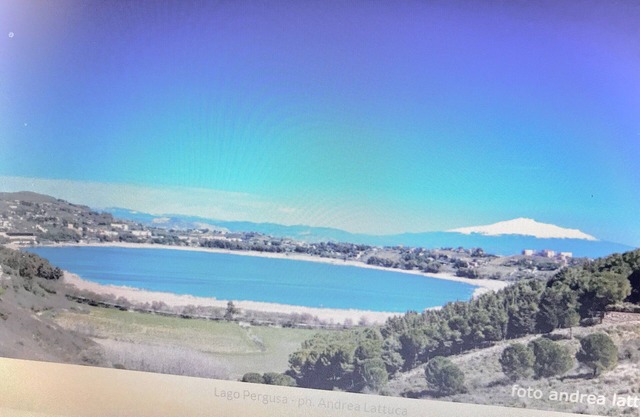 Villa Belvedere By Lake Pergusa In the center of sSicilia