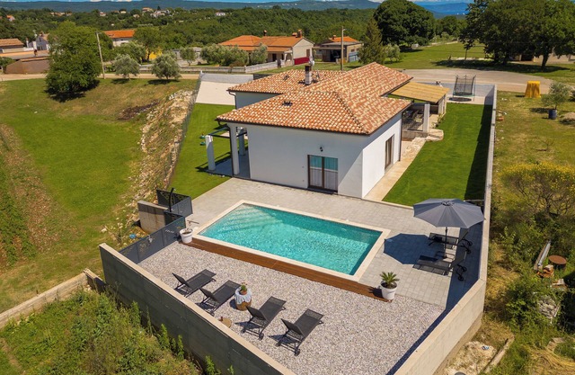 Villa Benčić (Istria - Barban)