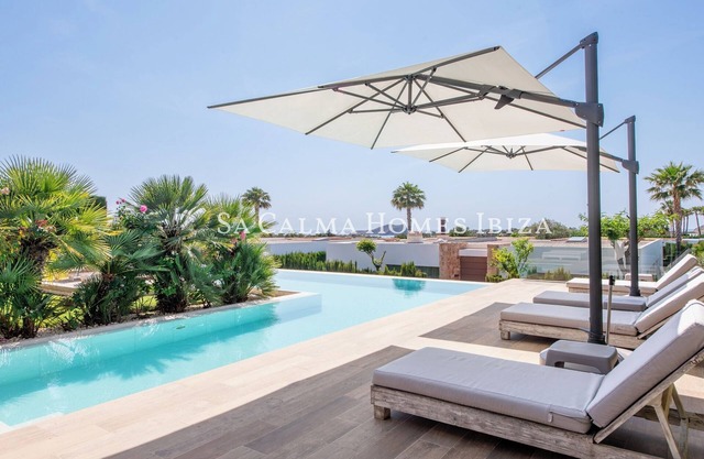 Villa Bouganvillea: Luxury & sea views in Cala Conta, Ibiza.