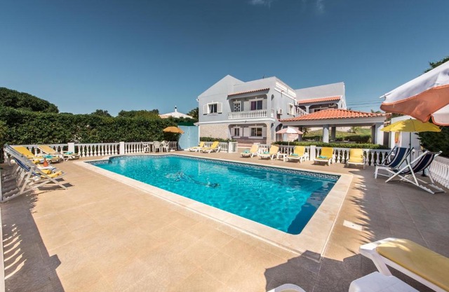 Villa Cadre - 5BR w Private Pool & Snooker Table