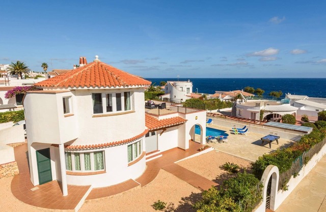 Villa Claudia by Villa Plus