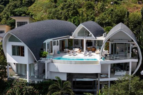 Villa Cocoon