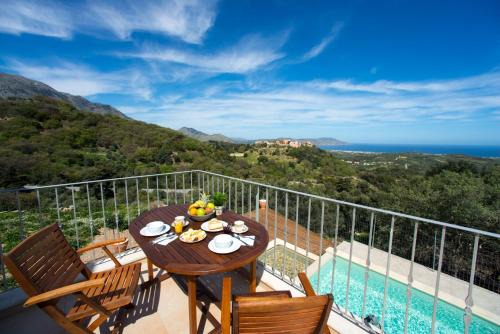 Villa Cretan View with Heated Swimming Pool