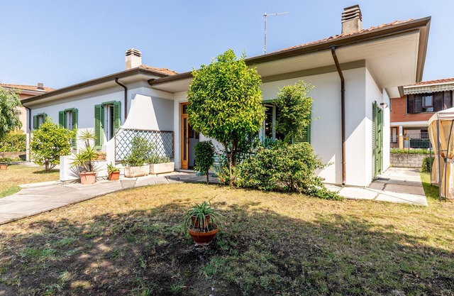 Villa 'Dalla Nonna' with Private Garden