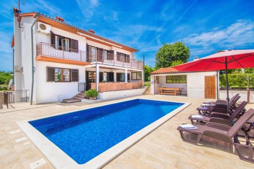 Villa Dean, a charming and pet-friendly Villa close to the beach