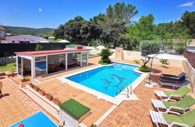 Villa Divuit Pins