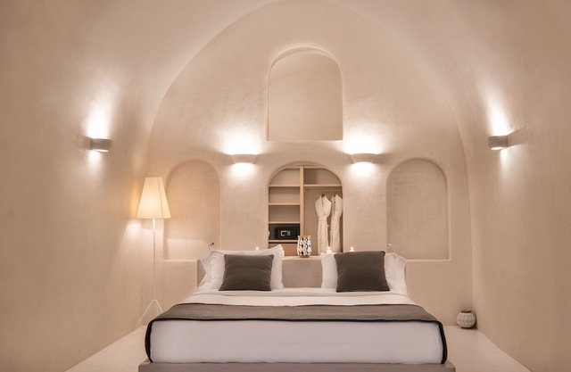 Villa Dusk and Dawn in Fira