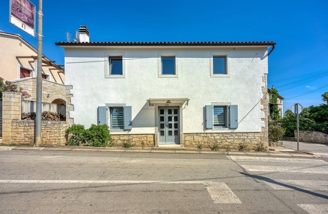Villa Dvi Ladonje in Vabriga