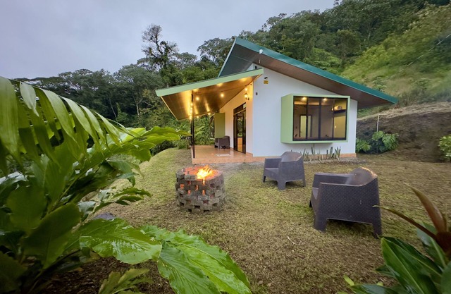 Villa Equipada, Rodeada del Bosque Lluvioso