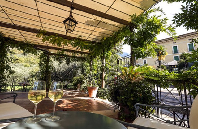 Villa Euchelia Resort