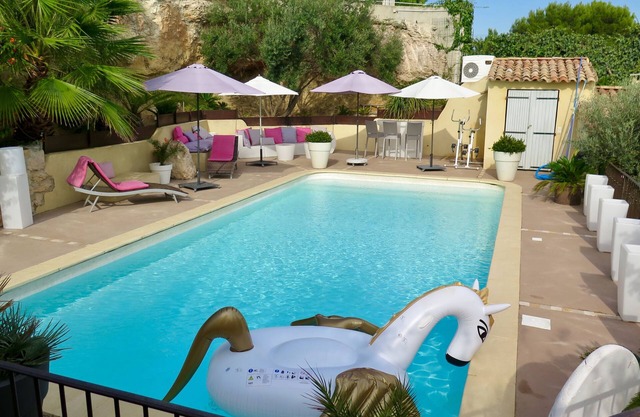 Villa Fiora vacation rental rated 4 stars