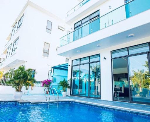 Villa FLC Sầm Sơn - Cạnh Bể Bơi Vô Cực