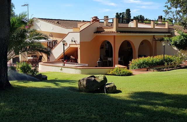 Villa Gilda, with last minute swimming pool t 03 - 21 September !