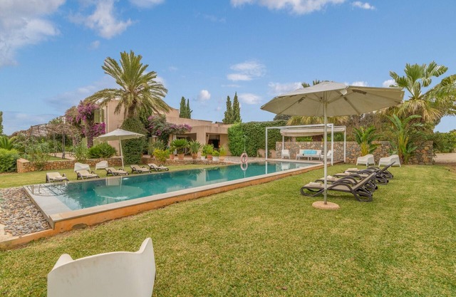 Villa in Mallorca with Saltwater Pool