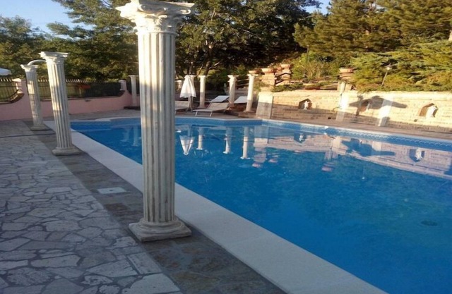 Villa in Tagliacozzo with Pool and Nature
