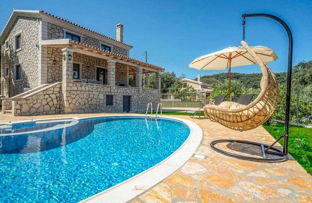 Villa Irida Garden - One Bedroom Villa, Sleeps 3