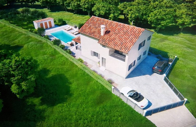 Villa Isabella with pool in Buzet, Istria
