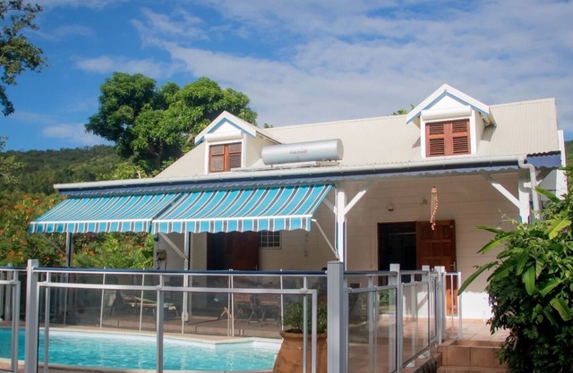 Villa Les Gallières, Creole wood house close to the Caribbean beach