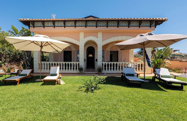 Villa Liberty - Three Bedroom Villa, Sleeps 5