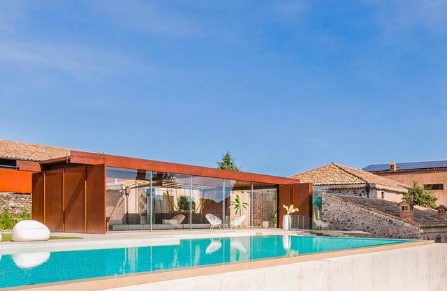 VILLA LIMPIA - Four Bedroom Villa, Sleeps 8
