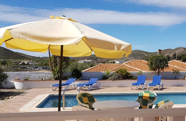 Villa Marhaba - 3 bedroom villa with private pool