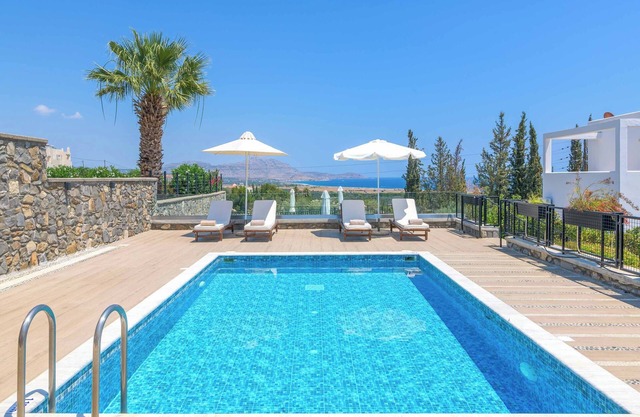 Villa Mariani - Three Bedroom Villa, Sleeps 6