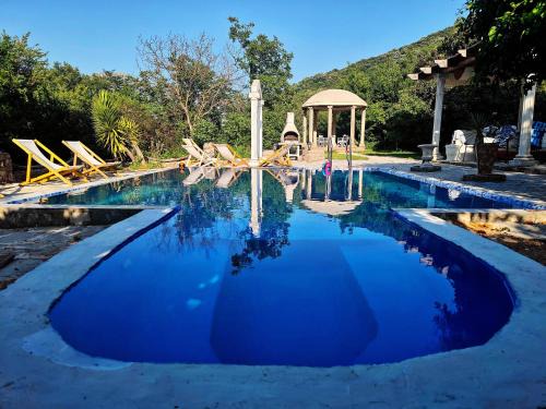 Villa Moon Bay