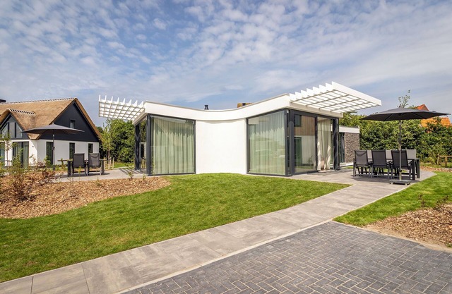 Villa near Texel Beach with Private Sauna