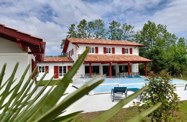 Villa Neuve 5 au Pied du Bourg, Toutes Activités Mer/sport/tourisme à Proximité