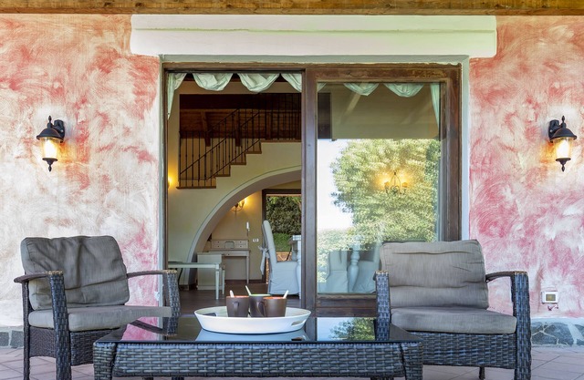 Villa Oleandro with Sea View, Pool, Garden, Terraces & Wi-Fi