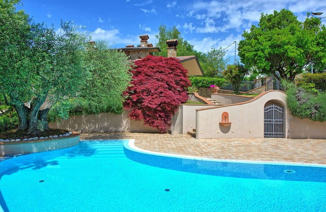 Villa Paradiso–Villa with private pool, Umbria