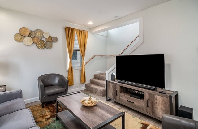 Villa Park Rental