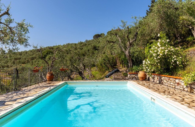 Villa 'Podere Par di Rota' with Pool, Terrace & Wi-Fi