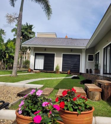 Villa Pomerode Hospedagem - Suítes