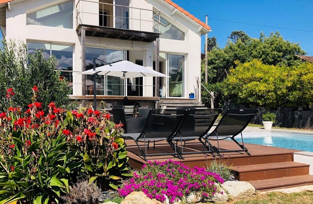 Villa pool and sea view