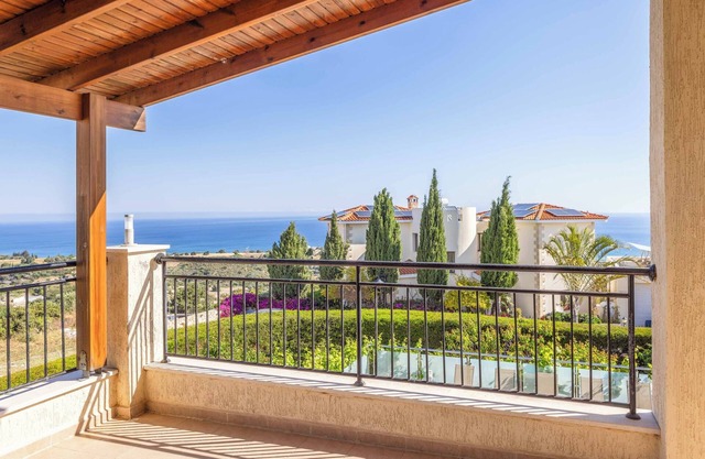 Villa Prengos 6 - Three Bedroom Villa, Sleeps 6