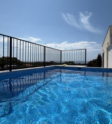 VILLA PRIVATE LUX pool