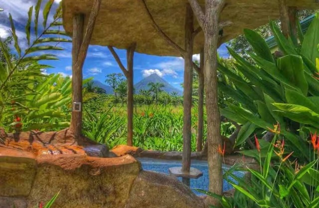 Villa Rústica Arenal: With Free Sloths Territory Pass!