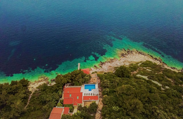 Villa Ragusea with Heating Pool and Private Beach