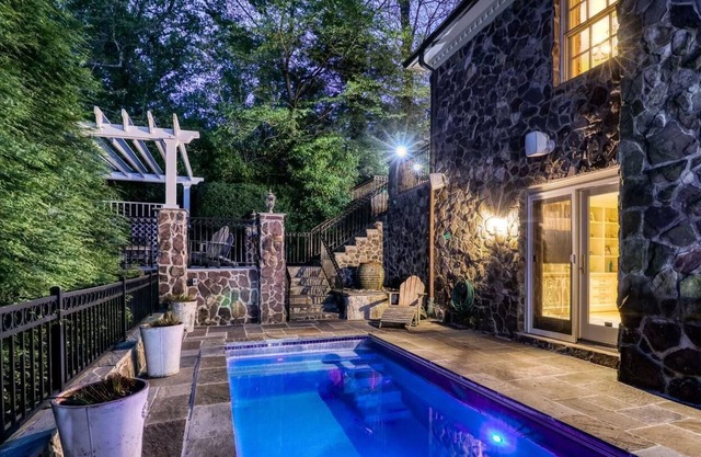 Villa Retreat W/ Pool/Wine Cellar/Near DC/VA/MD