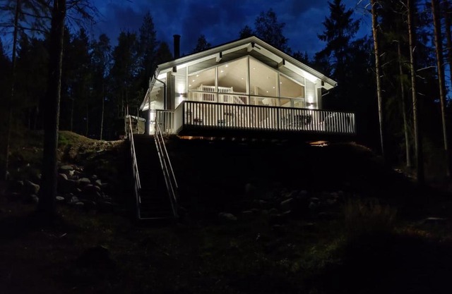 Villa Sirius Sieri, nice Log-Cottage by the lake