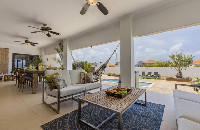 Villa Sophie Privatepool 5 Minutes From the Beach