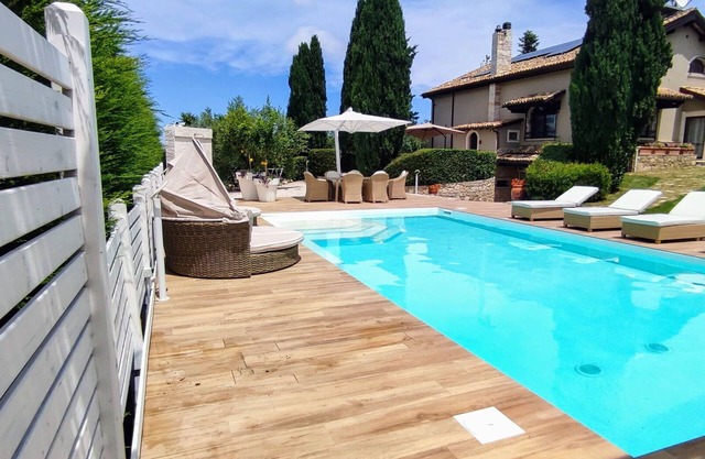 Villa Tagliaferri - Luxury villa with private pool near Vasto, Abruzzo