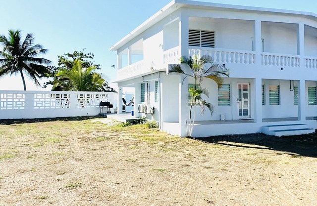 Villa Taino {Private Beach Access Home }