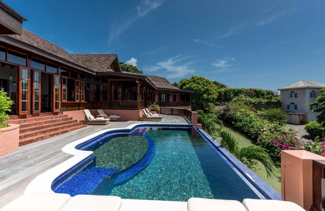 Villa Treefrog by Fantasia Villas