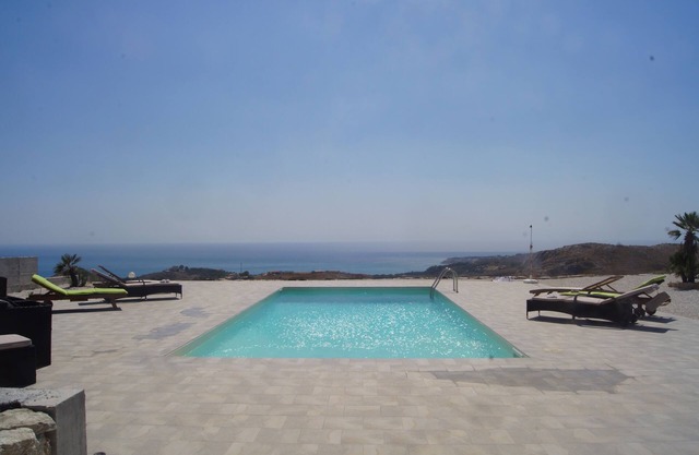 Villa "TrisKells" with private pool and stunning views