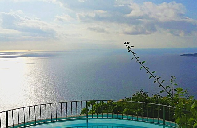 Villa Vanessa with Private Pool, Terrace, Sea View and parking near Positano