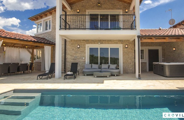 Villa Vespera nearby Porec – Crovillas GmbH