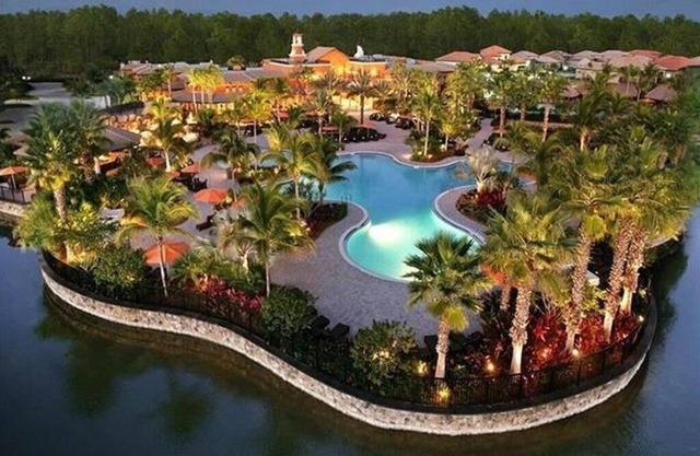 Villa w Relaxing Resort Amenities