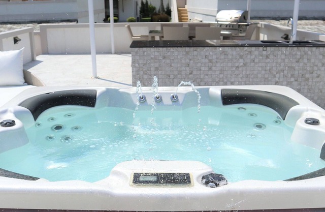 Villa With A Hot Tub